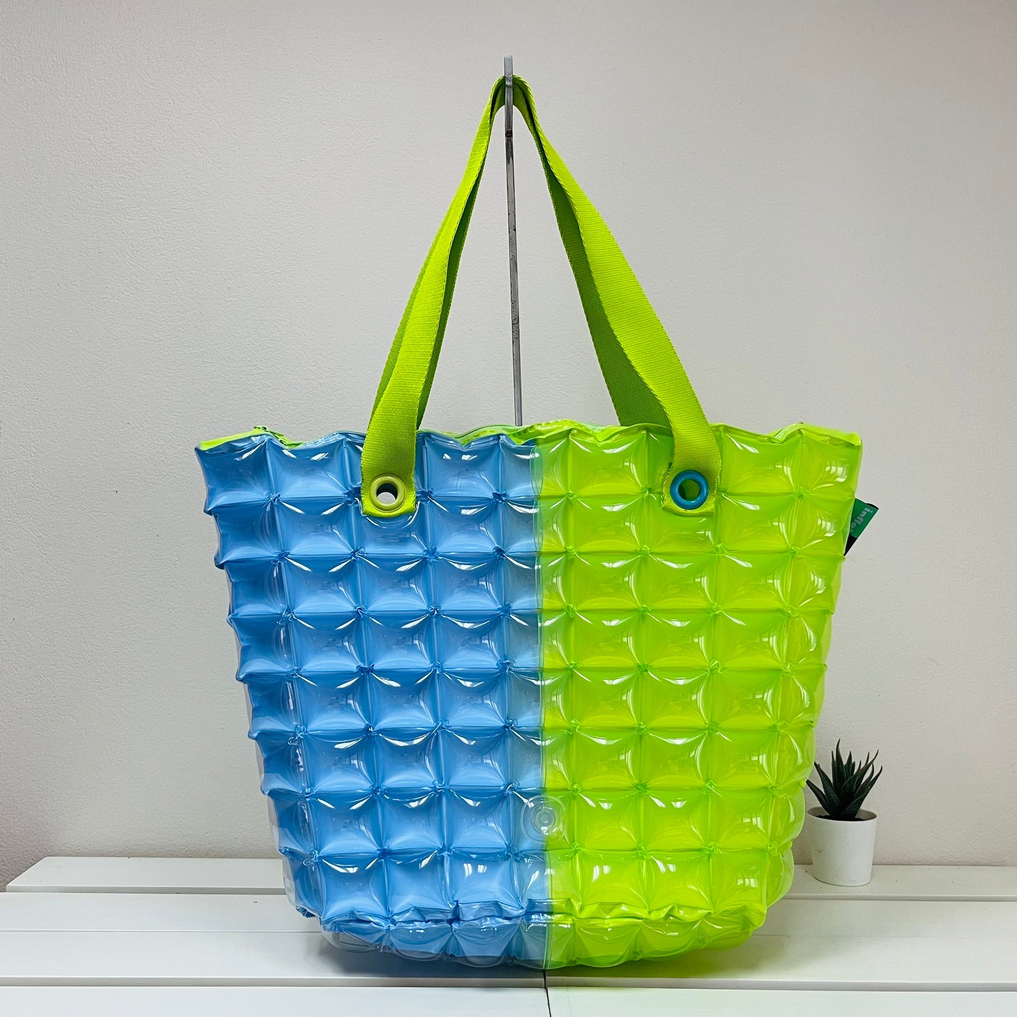 Inflatable Tote Bag (Large) - Double Chic - Image 4